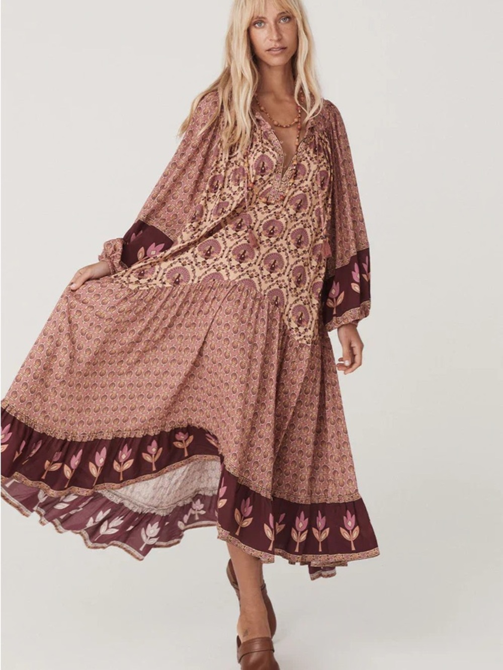 Spell Chateau Boho Maxi Dress in Rose-Mauve Grape Large